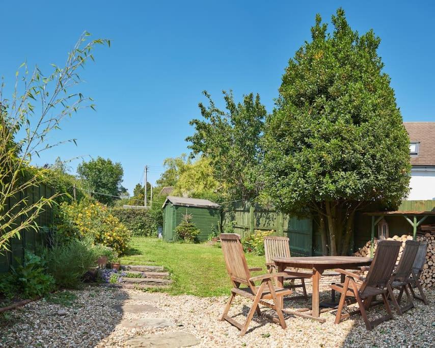 Quiet Edwardian era House, Painswick - Housity