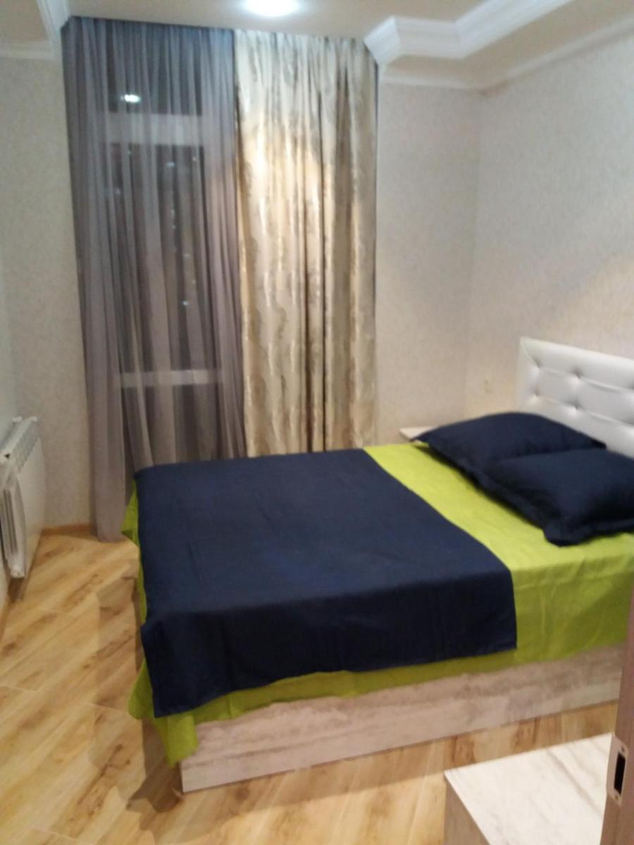 maka grupi - Housity