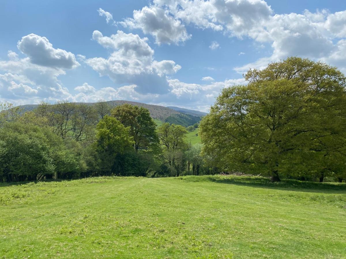 Black Mountains Glamping - Housity
