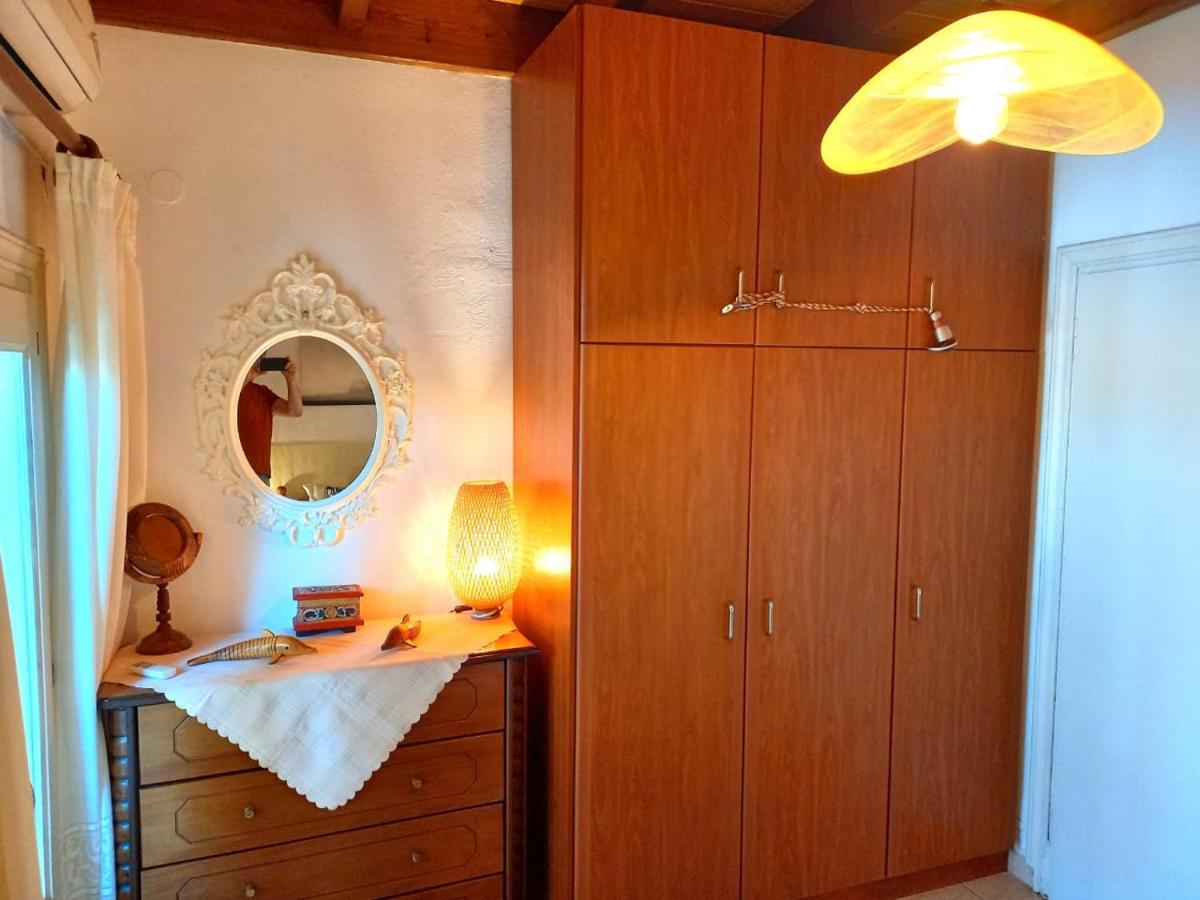 Kozetis Cottage by Air Vitesse - Housity