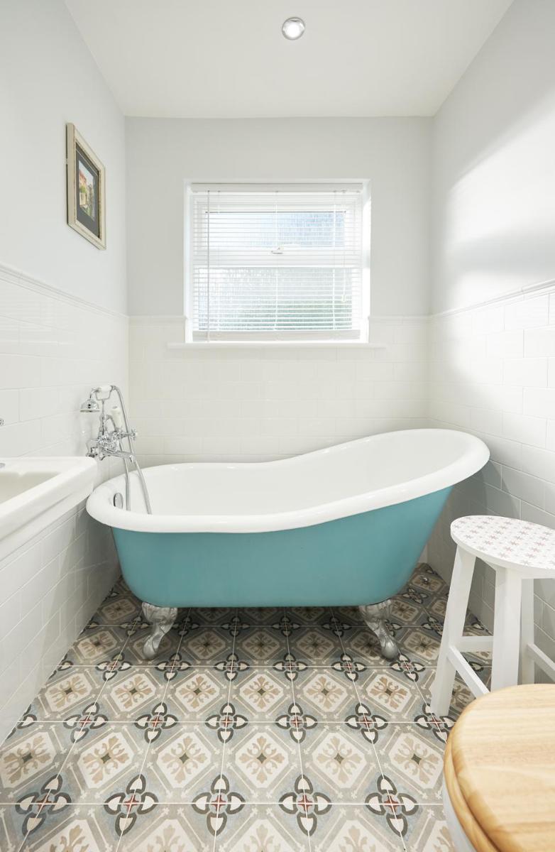 Quiet Edwardian era House, Painswick - Housity