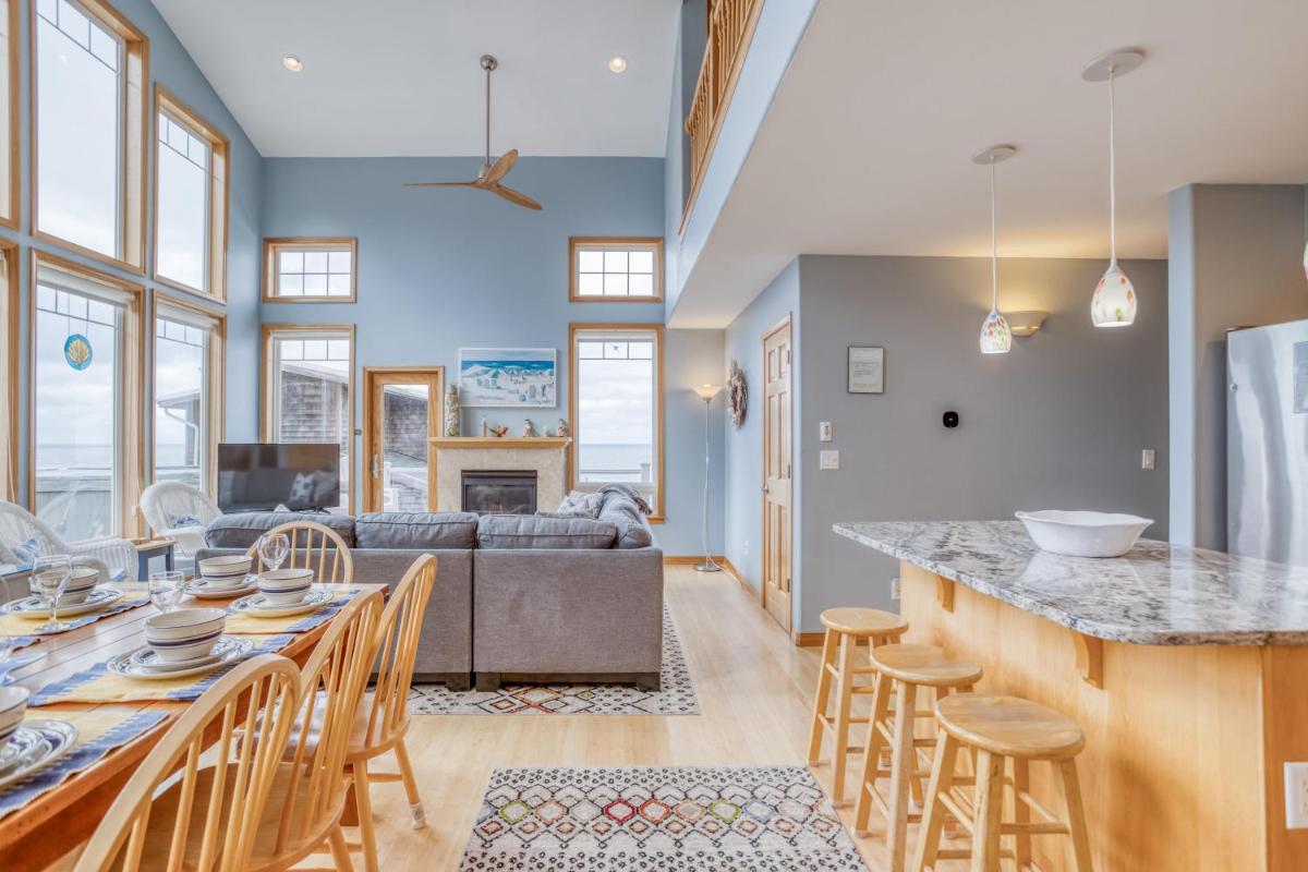 Bainbridge House - Housity