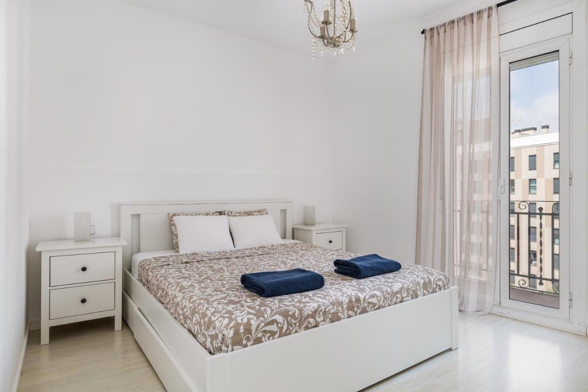 2BR - 1BH APARTMENT 5 min WALK from SAGRADA FAMILIA - Housity