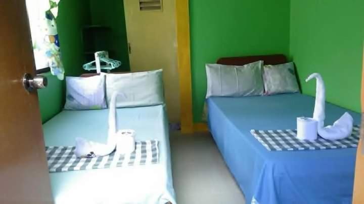 Ruelles Room for rent - Housity