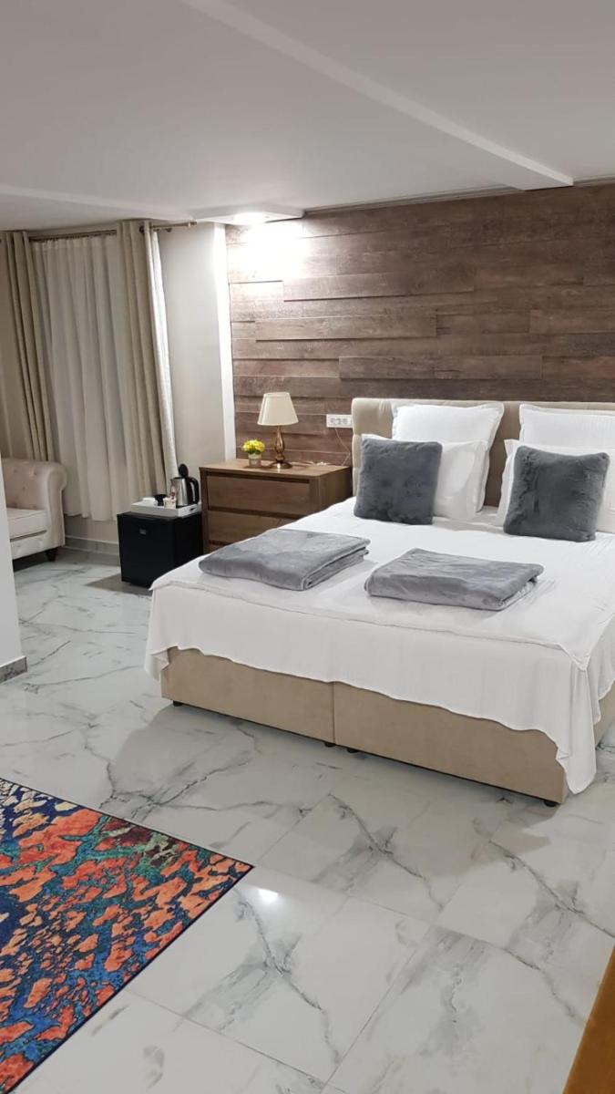 MINI POOL ROOMS - ULTRACENTRAL - piscina cu hidromasaj - Housity