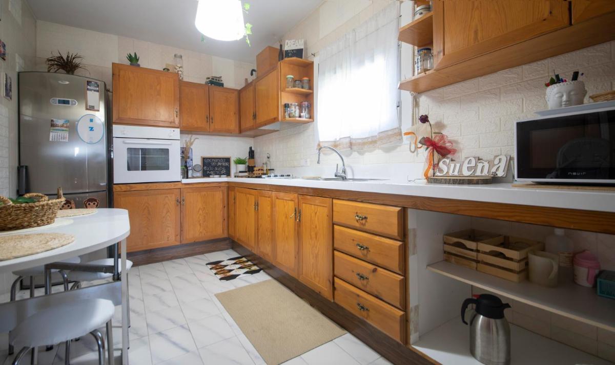 R131 - Play House for families with children - Housity