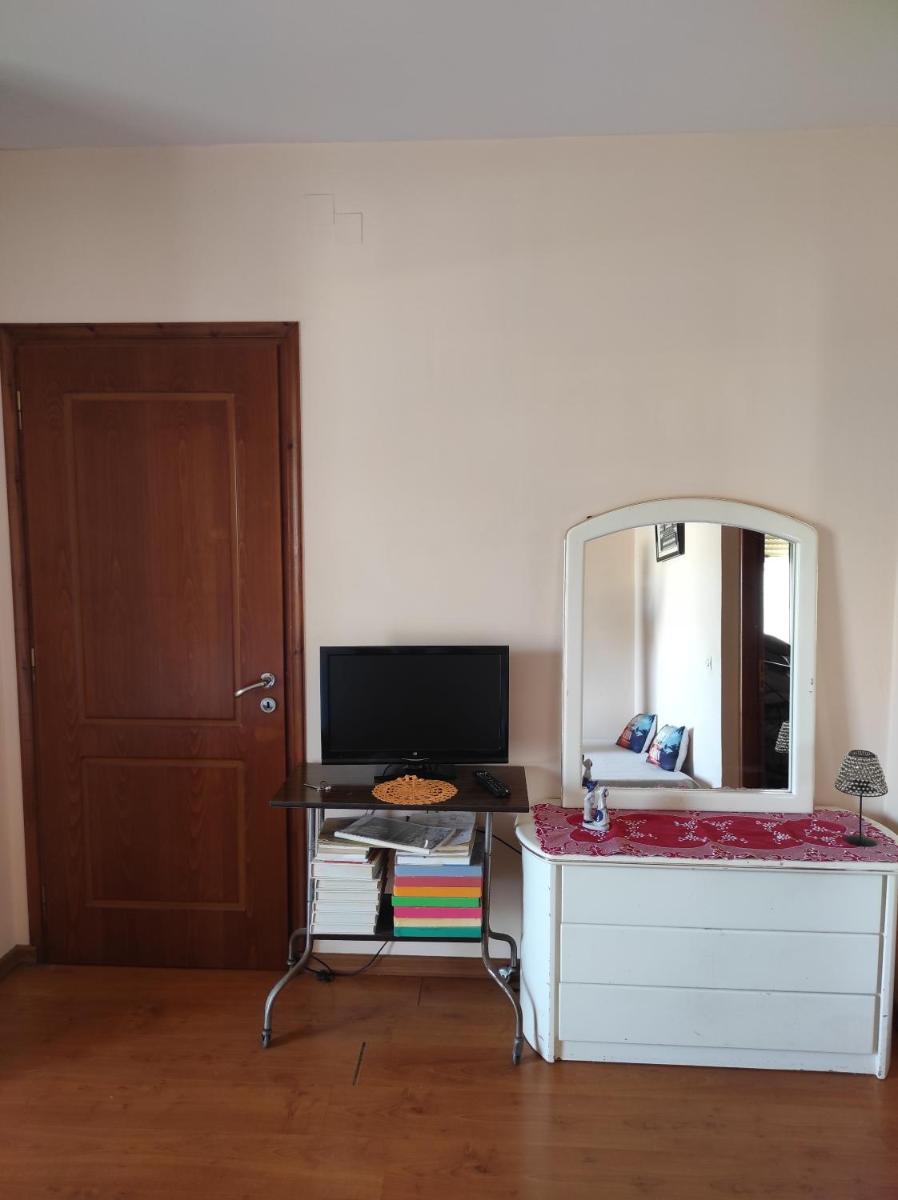 Fani's Family House - Housity