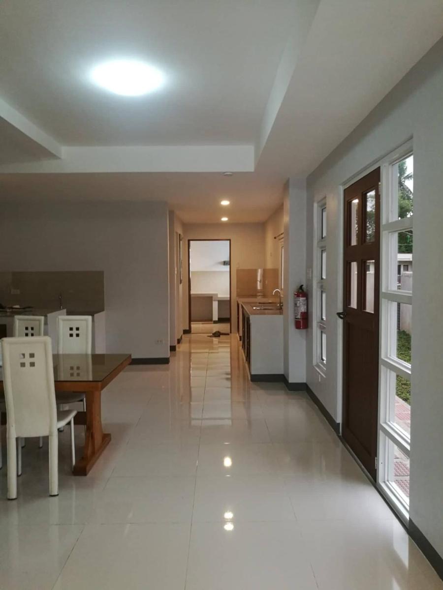 Rancho Lodge Hometel - Housity