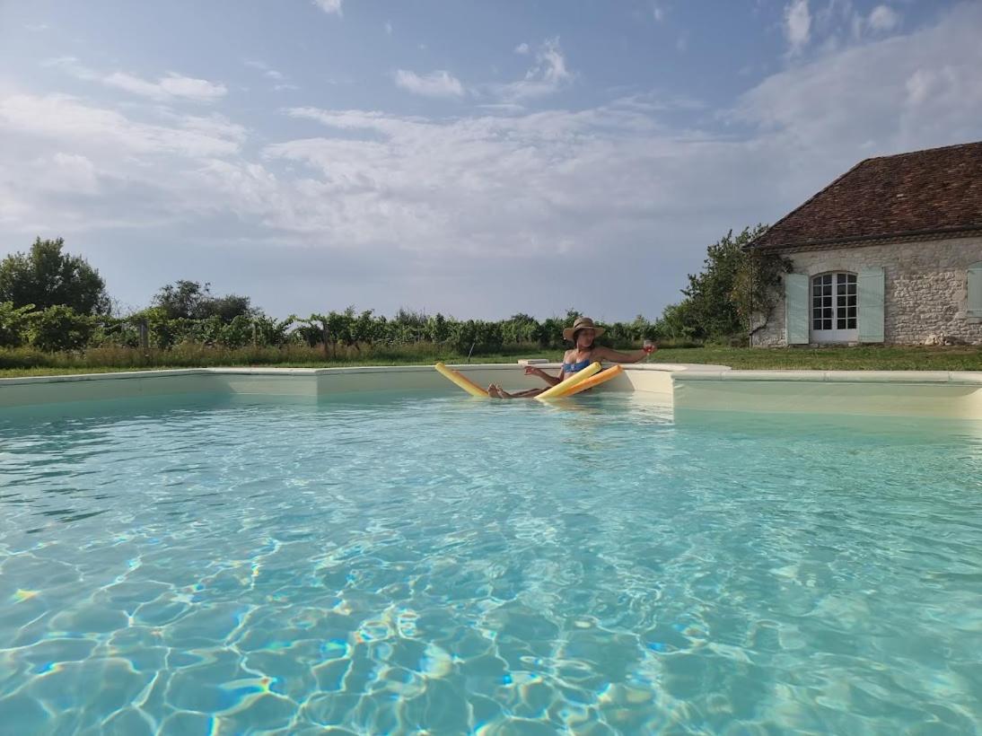 Clair de Vigne - Housity