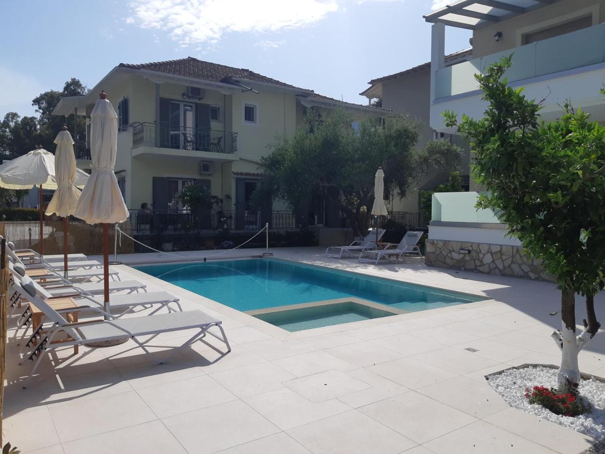 Vasso's Studios - Housity
