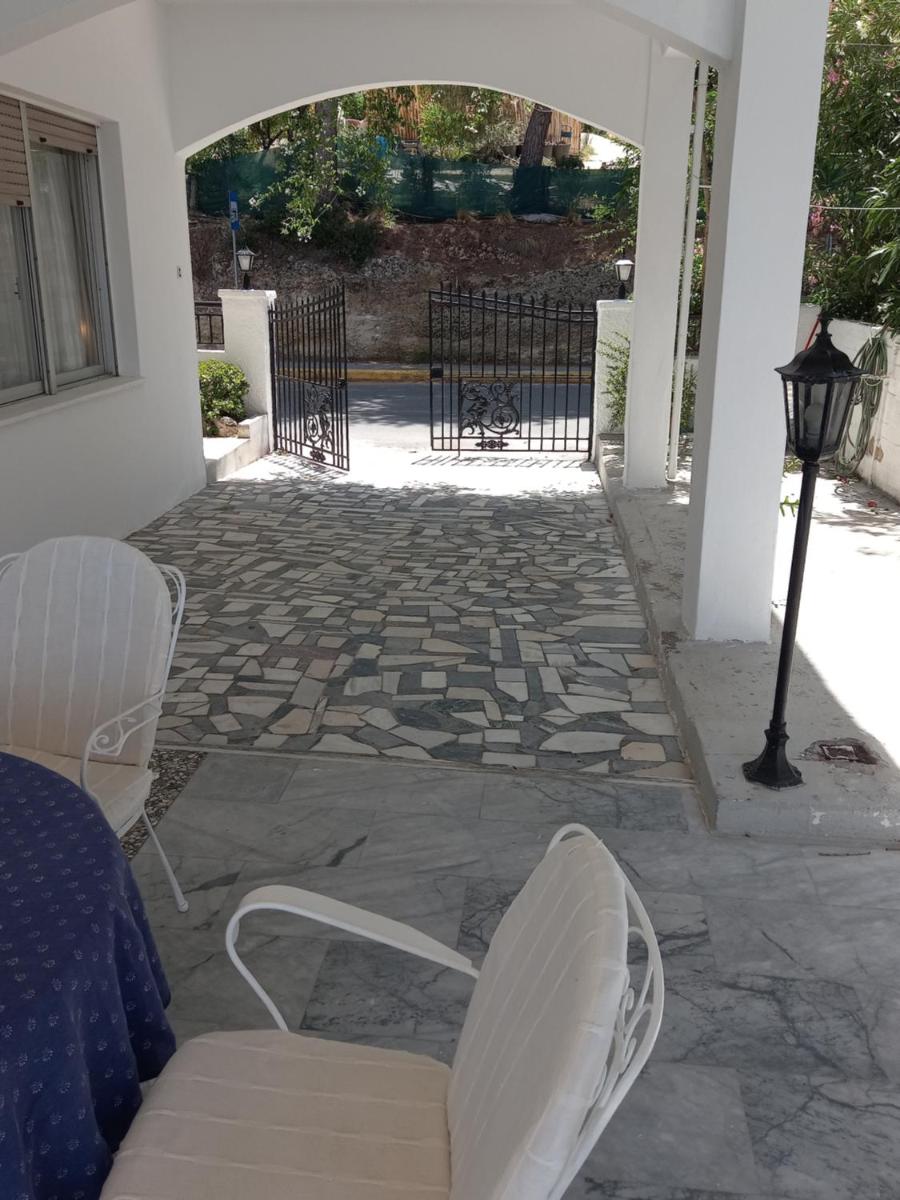 Ekie Apartment with sea view - Housity