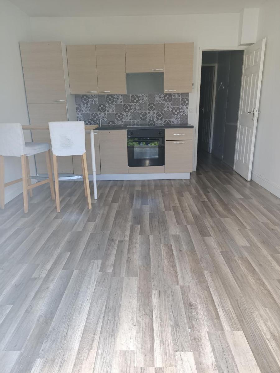 appartement 2 pieces 40m2 a garges les gonnesse - Housity