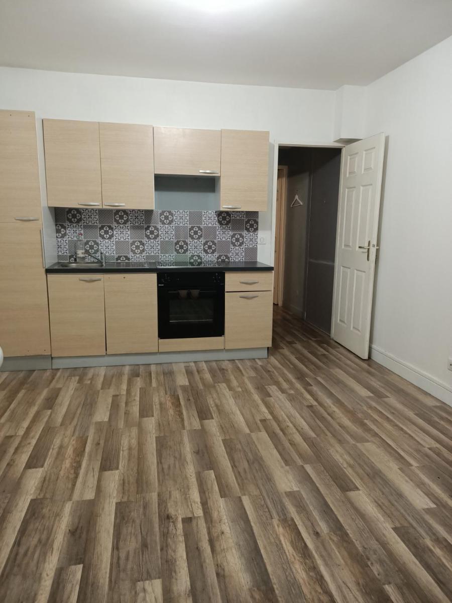 appartement 2 pieces 40m2 a garges les gonnesse - Housity
