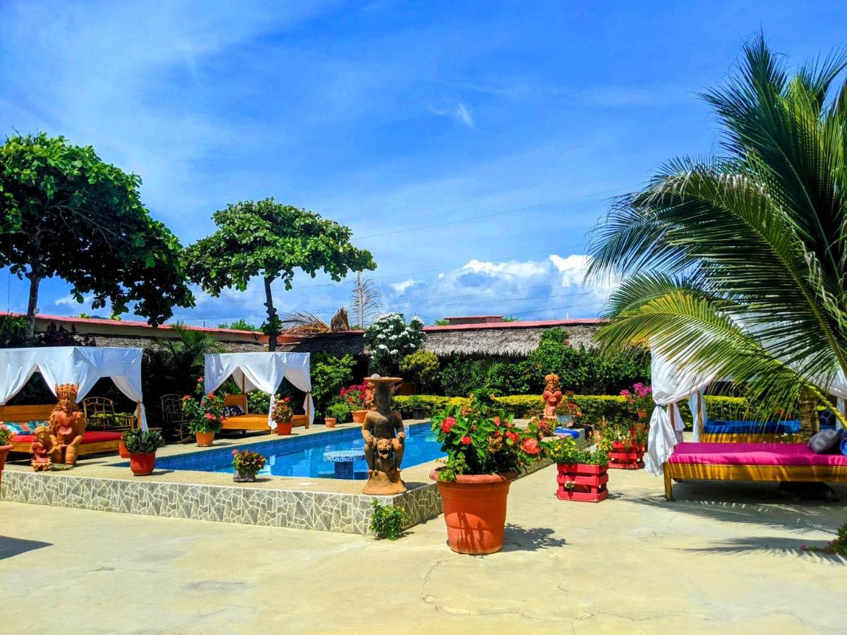 The Cottages by the Sea - Housity