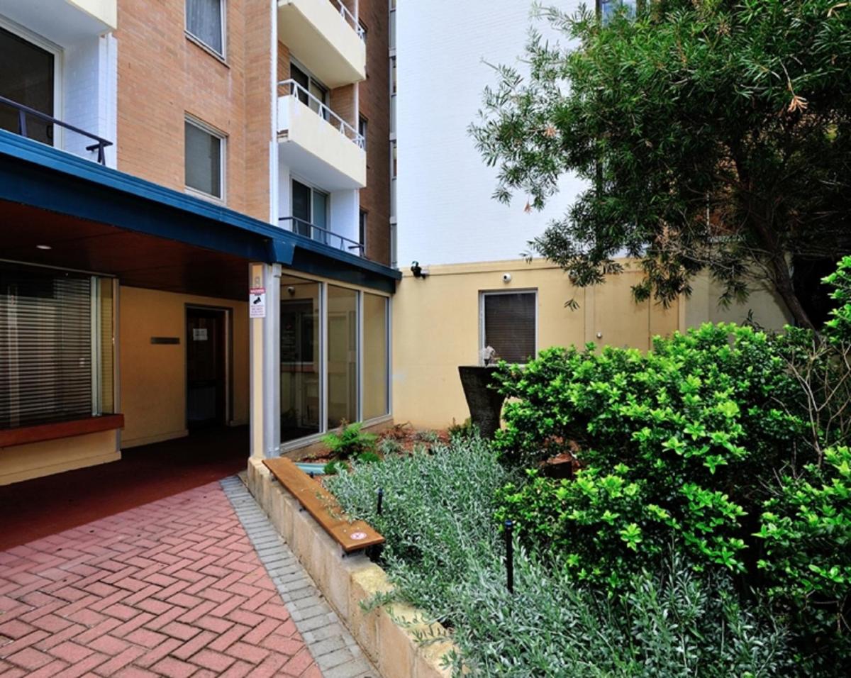 Suitetrails - Harbour Breeze - Central Fremantle Apartment