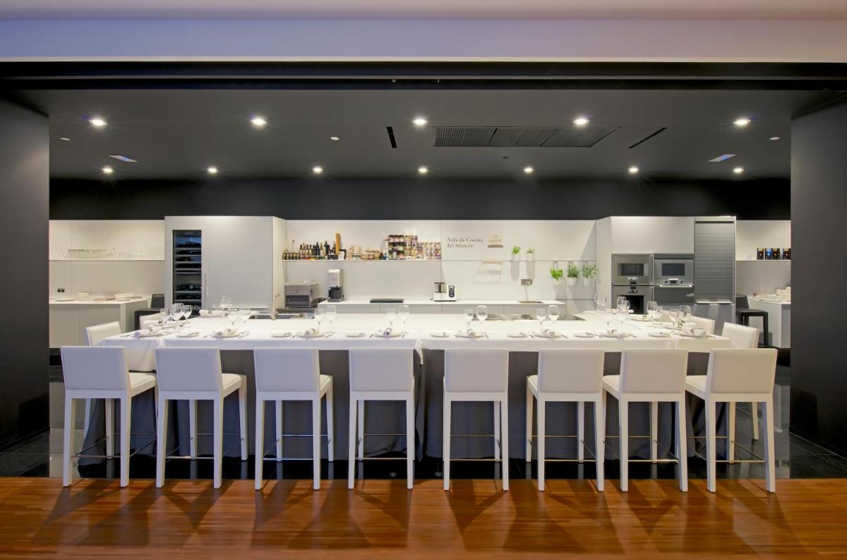 Una cocina o zona de cocina en Iberostar Heritage Grand Mencey