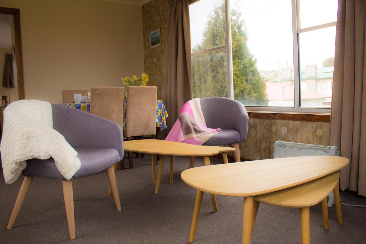 Burnie BNB With Ocean Views - Housity