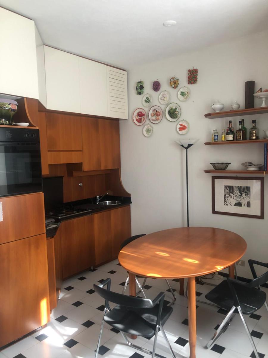 Glicine 1927 - Housity