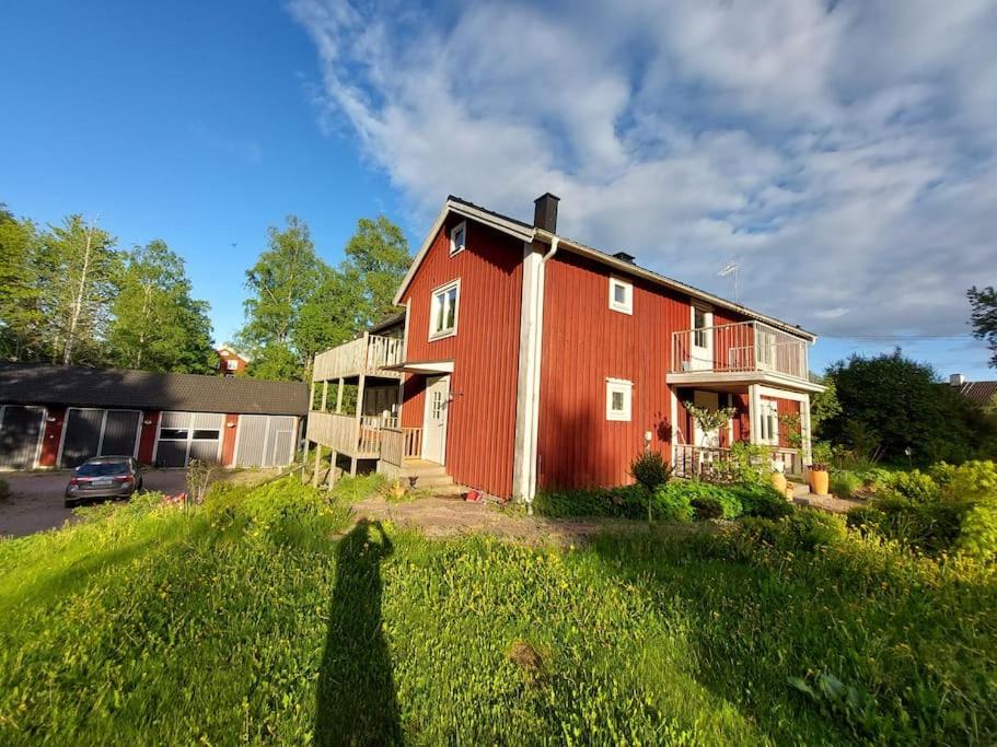 Villa by the lake with access to boat - Housity