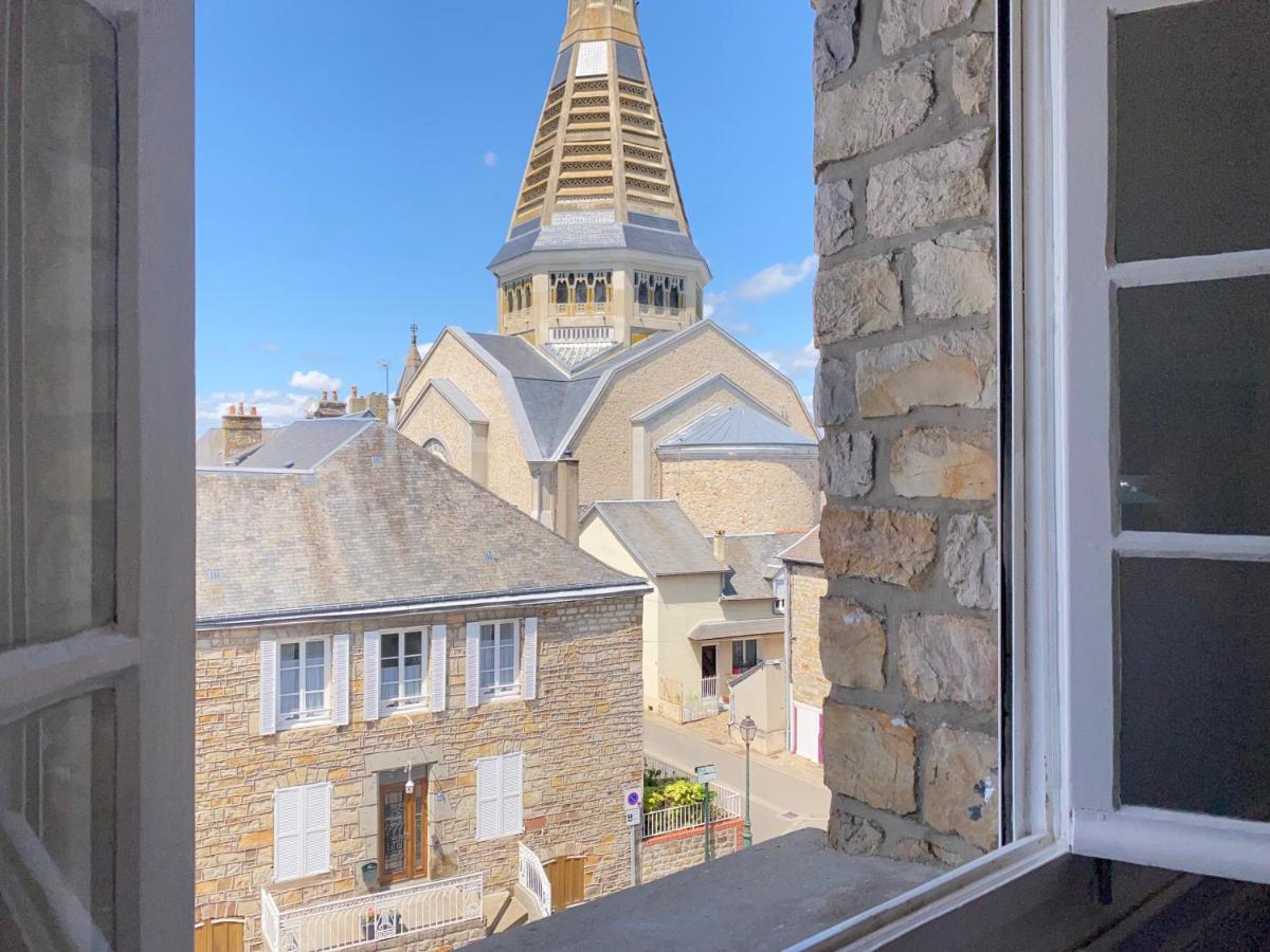 DOMFRONT-BNB : CHIC & CONFORT - Housity