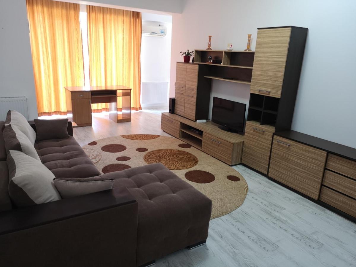 Relax One - Housity