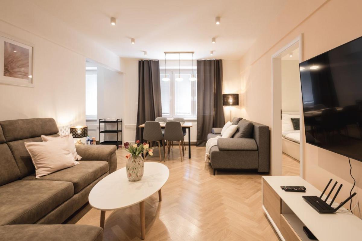 FLEXIHOME sk - Tolsteho - Housity