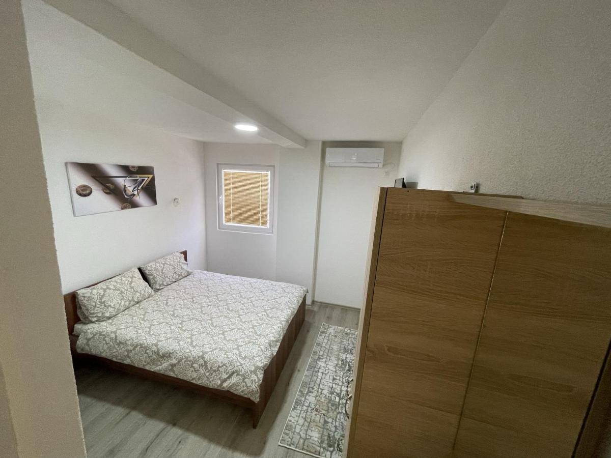 Vila 5 - Housity