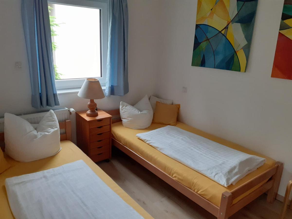 Lebenskunst - Housity