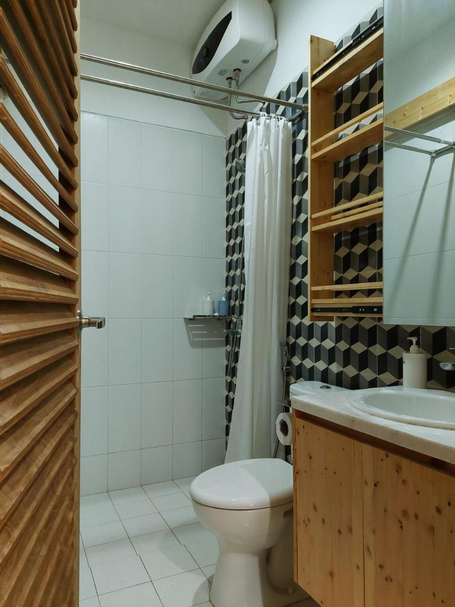 Komoreya Guesthouse - Housity