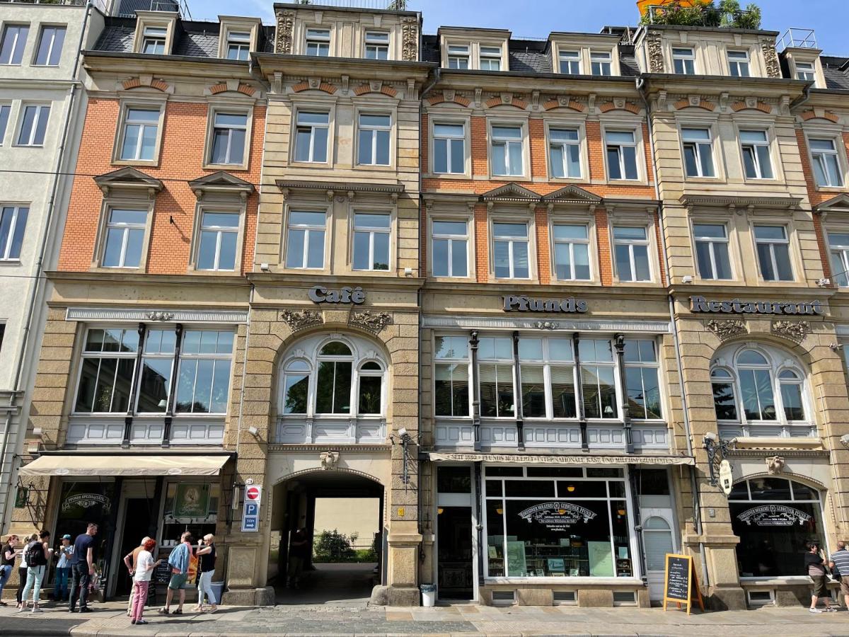 Moderne Ferienwohnung in der Dresdner Neustadt - Housity