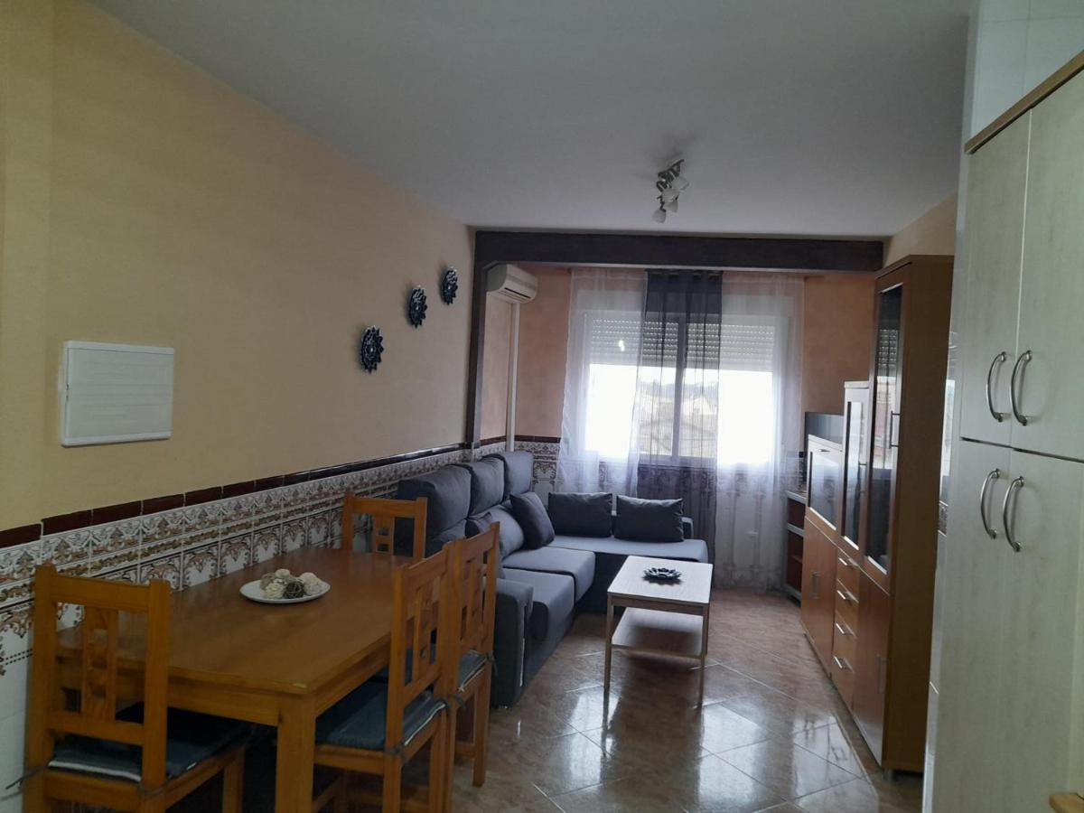Alojamiento Castelar - Housity