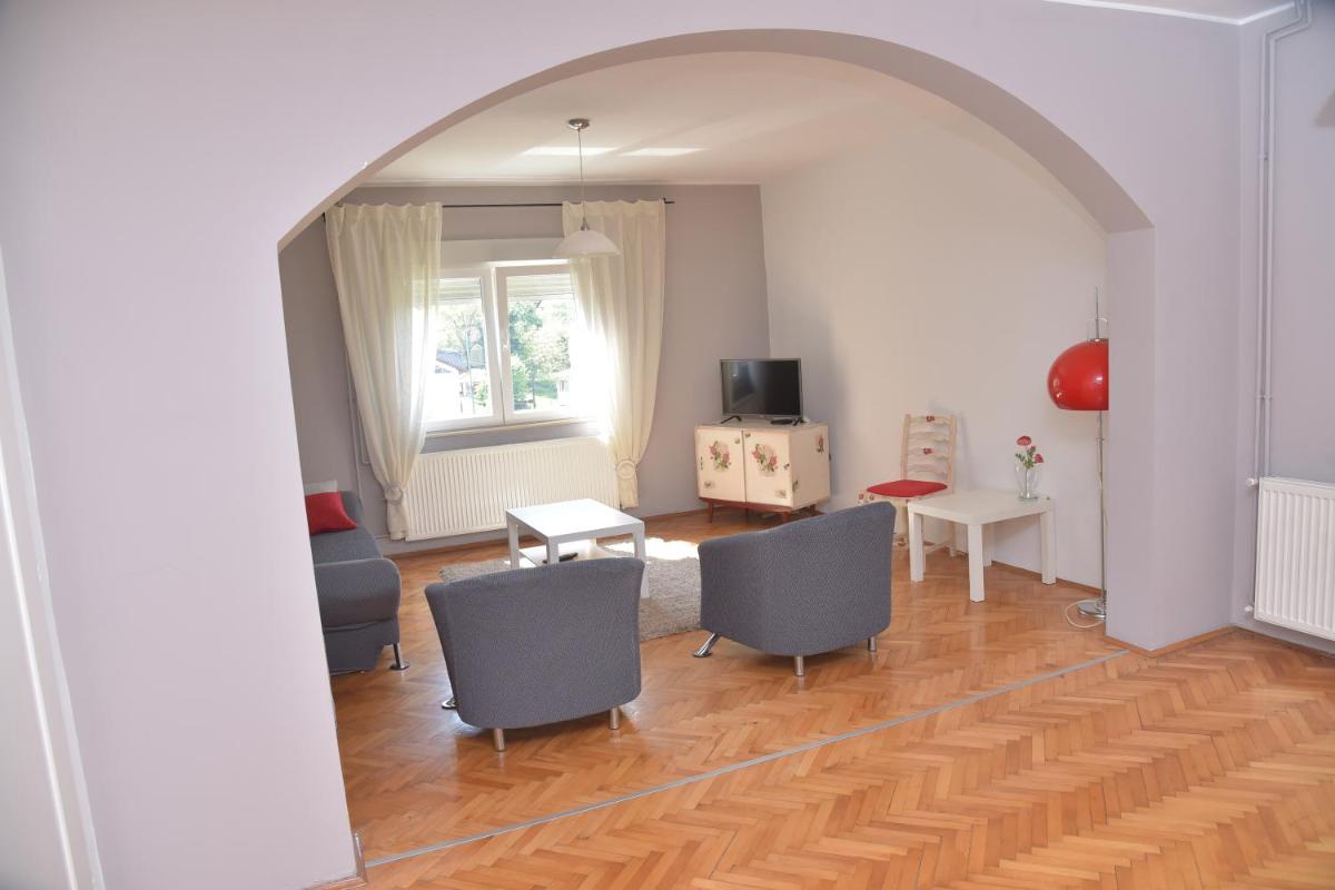 Apartman - Kuća Kod Parka - Housity