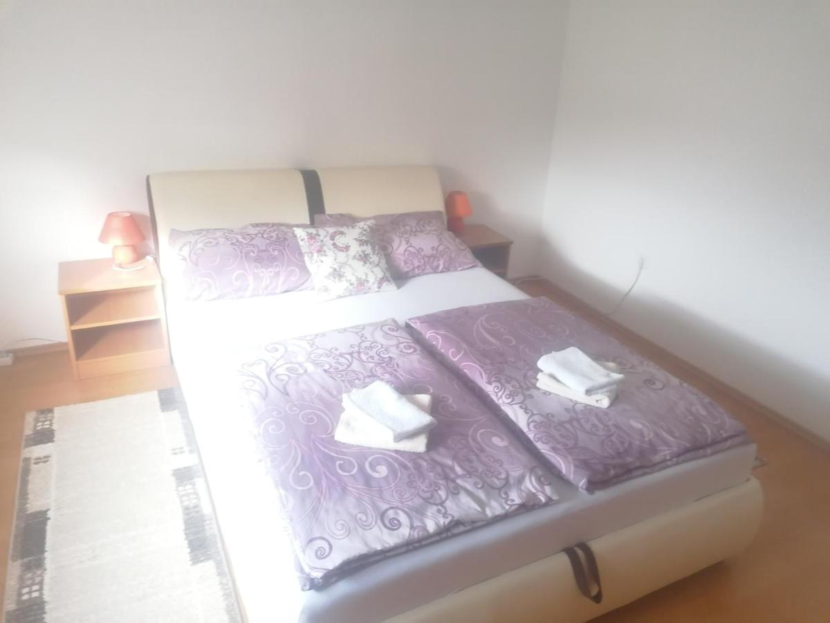 Apartment Jopa - Housity