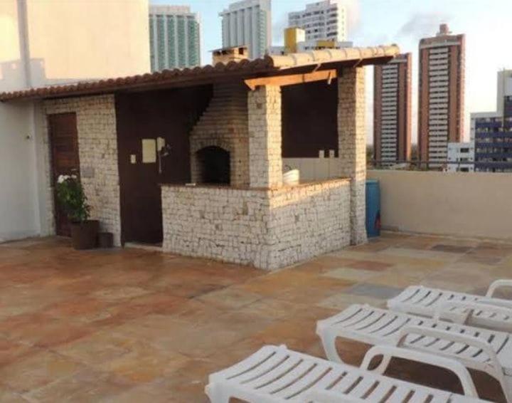 Flat na Praia de Ponta Negra Natal - RN - Housity