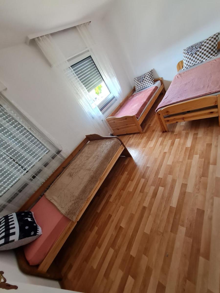 Ferienwohnung Ramstein - Housity
