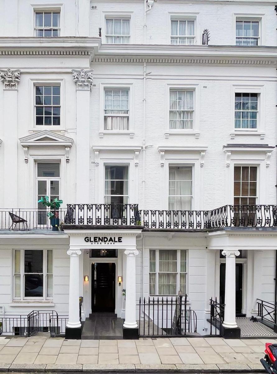 Glendale Hyde Park Hotel - Housity