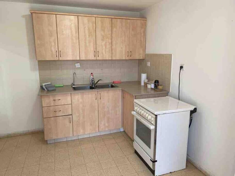 [KOSHER ONLY] Huge Jerusalem Ramot Forest Flat - Housity