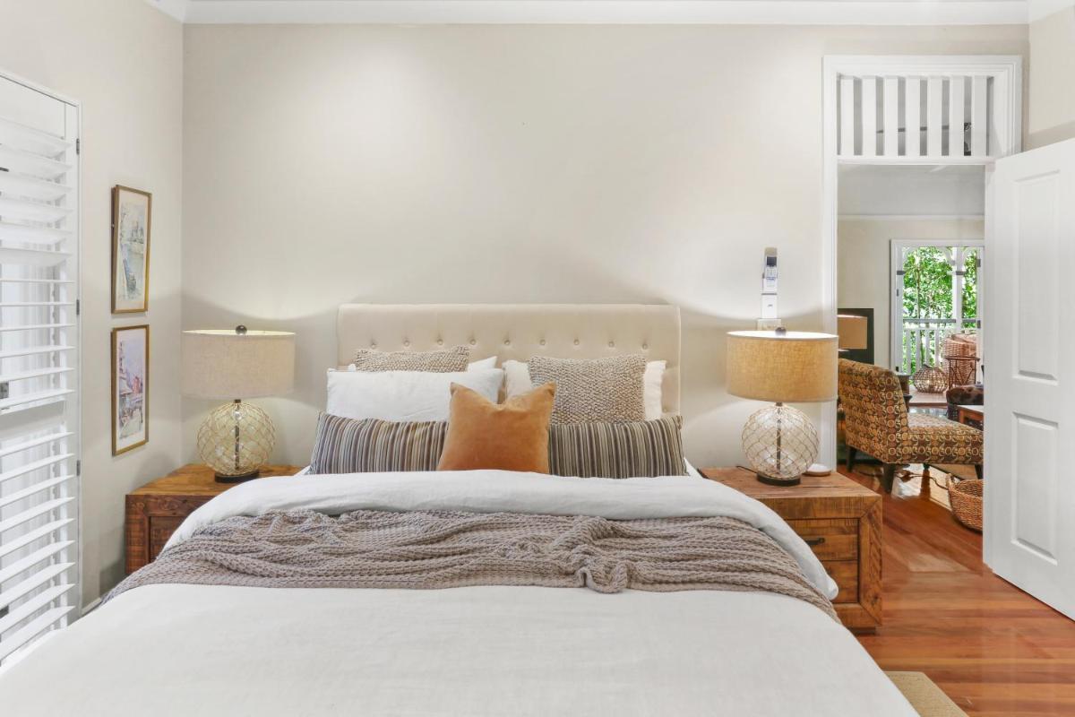 Stoney Creek Cottage - Housity