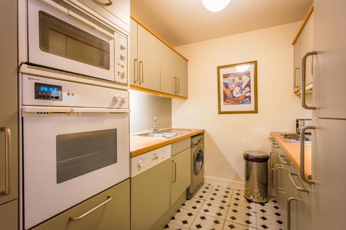 London Tower Bridge Apartments - Housity