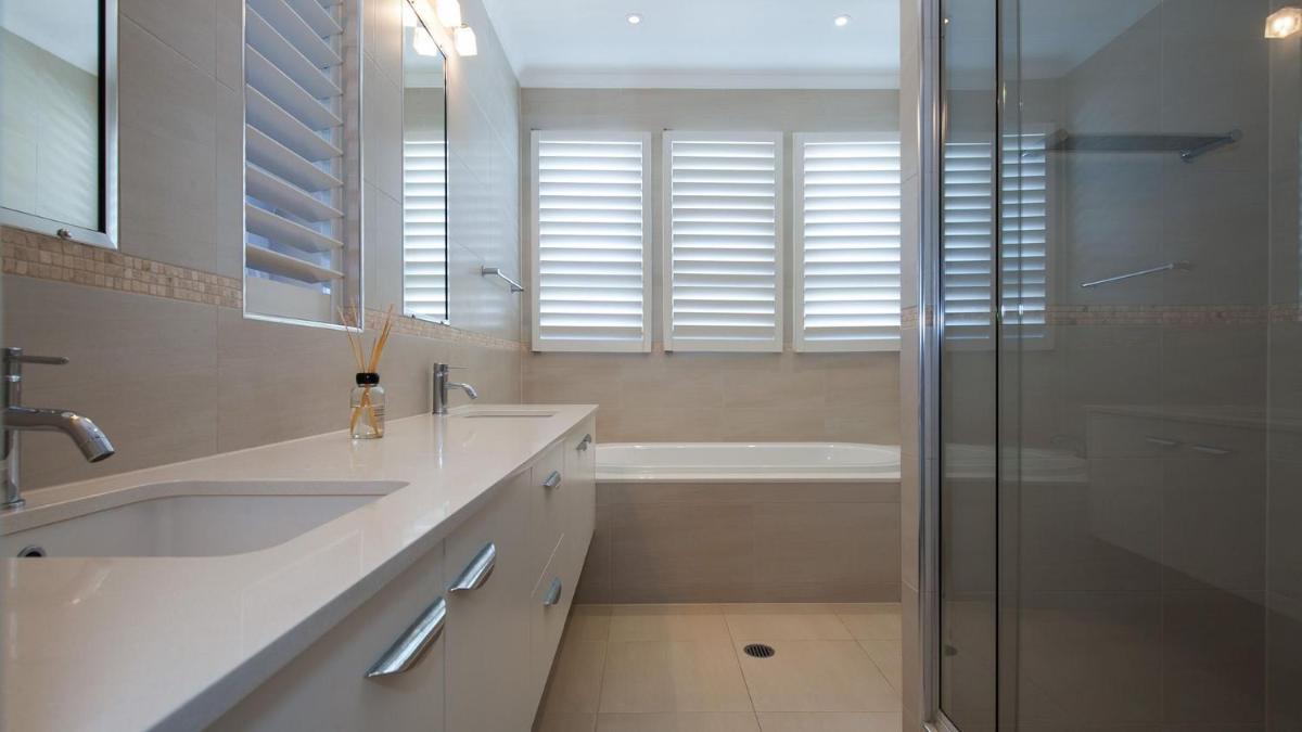 Seaside Beach House - Housity