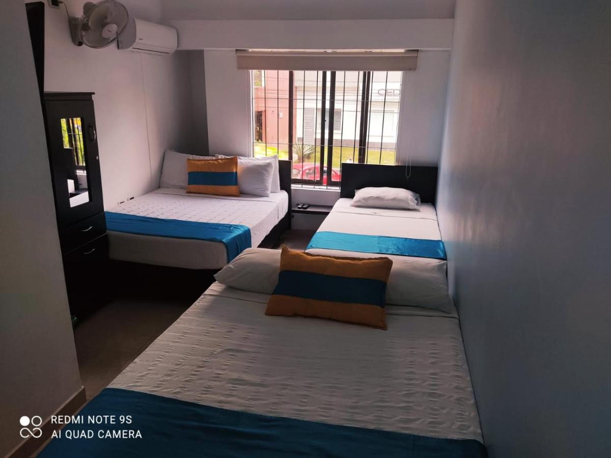 HOTEL VILLAMAYOR CABECERA - Housity
