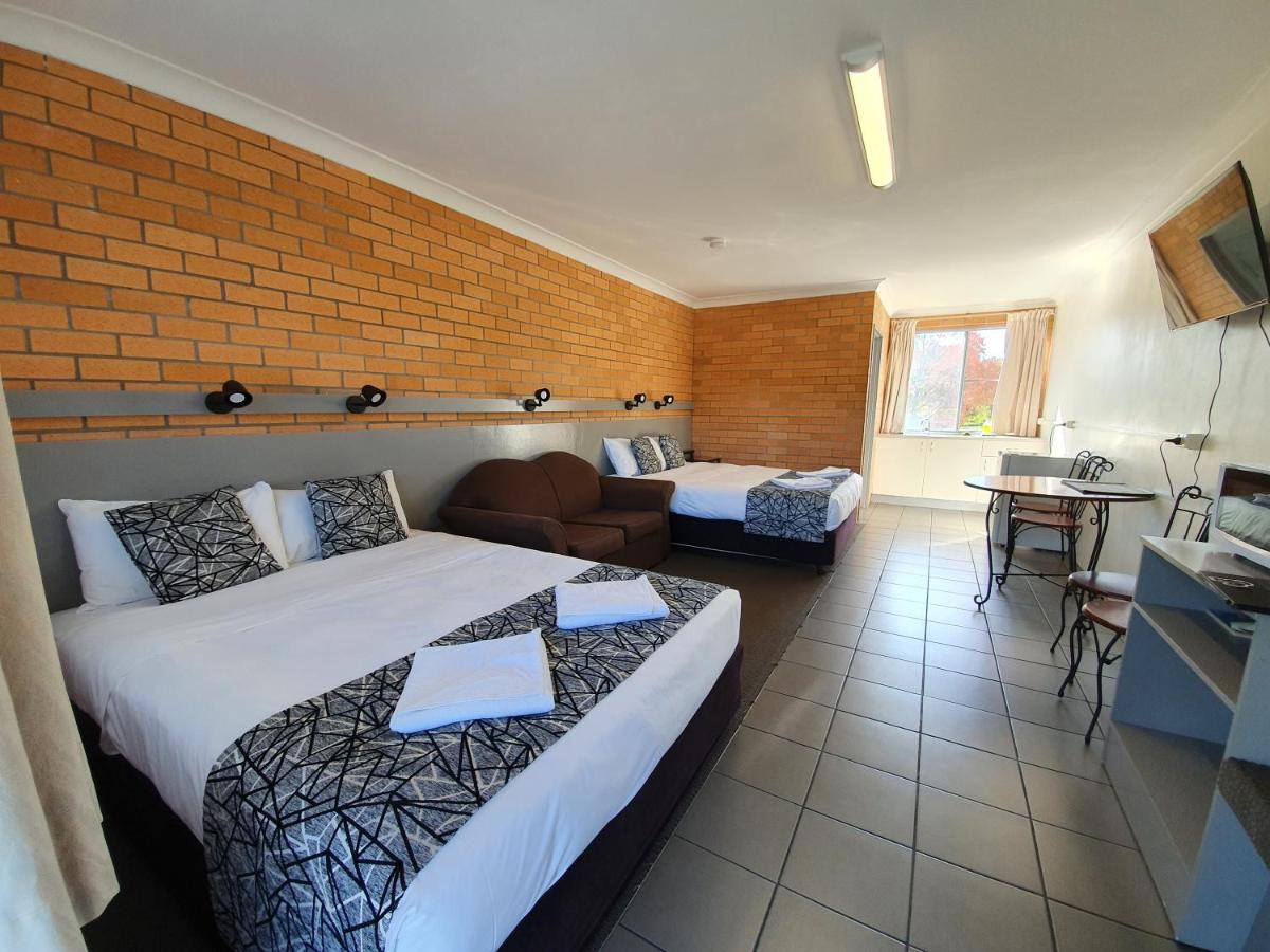 Park Drive Motel - Housity