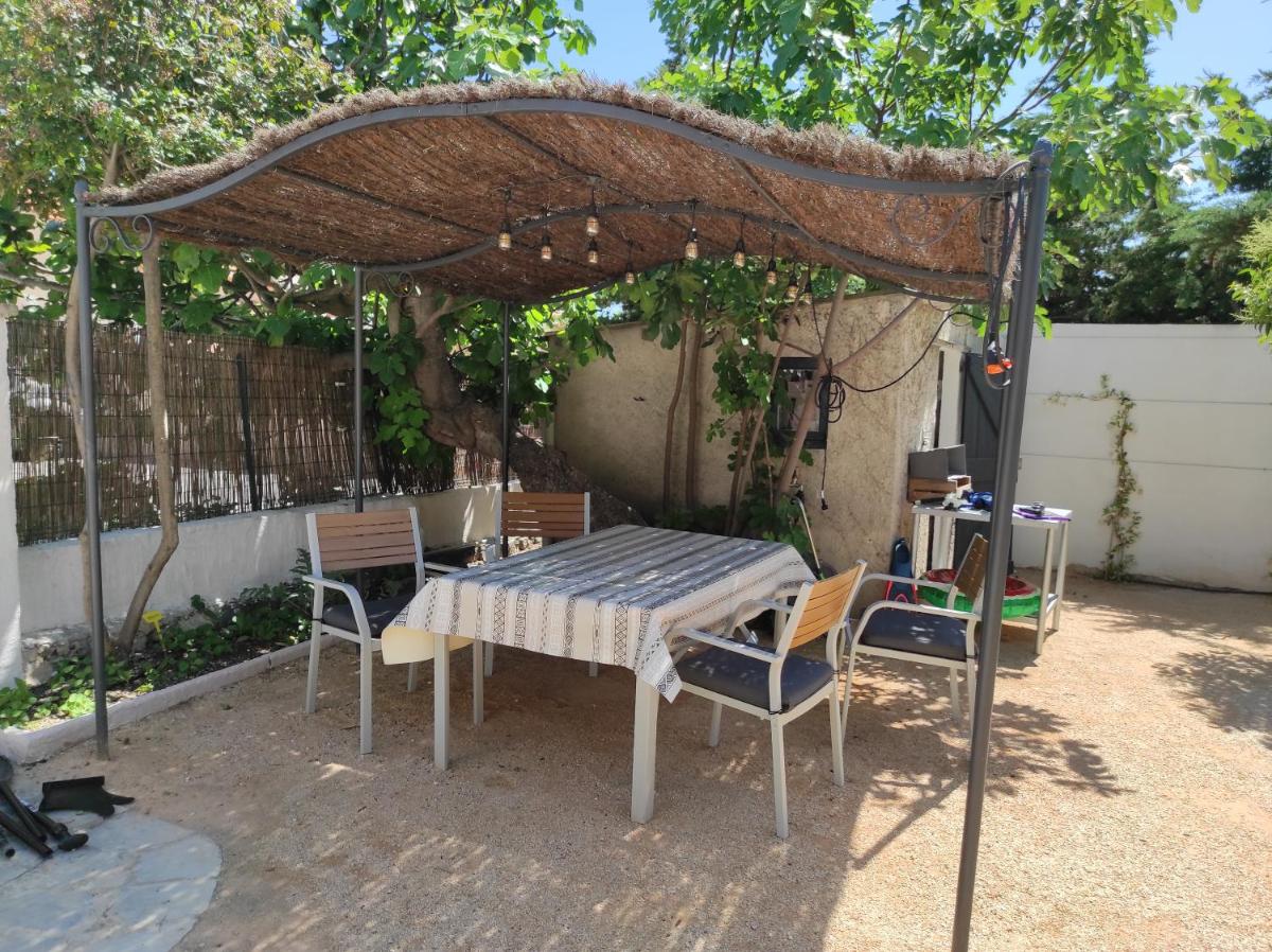 Maison avec jardin à 5 minutes à pied des plages - Housity