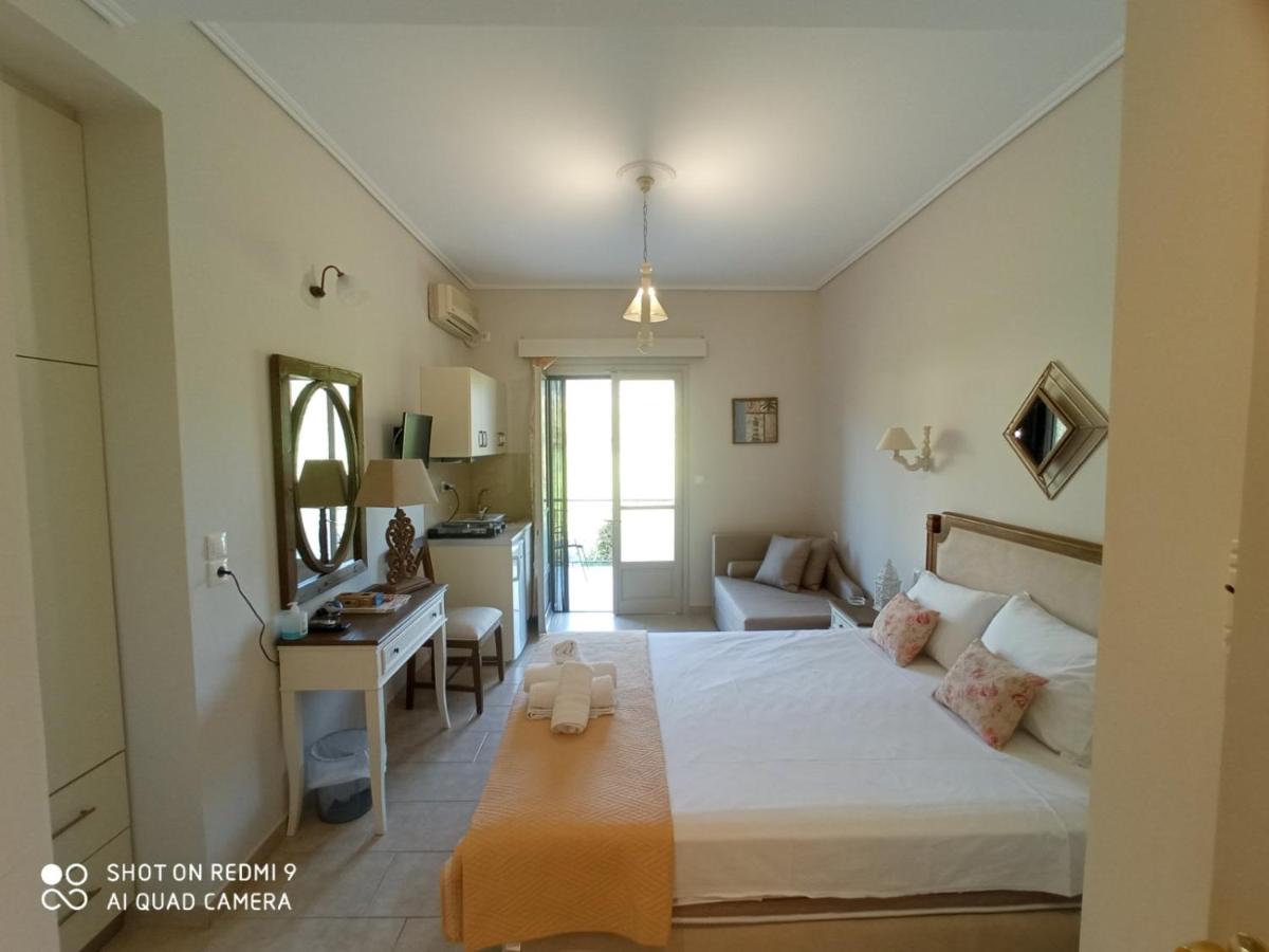 Bellarias House - Housity
