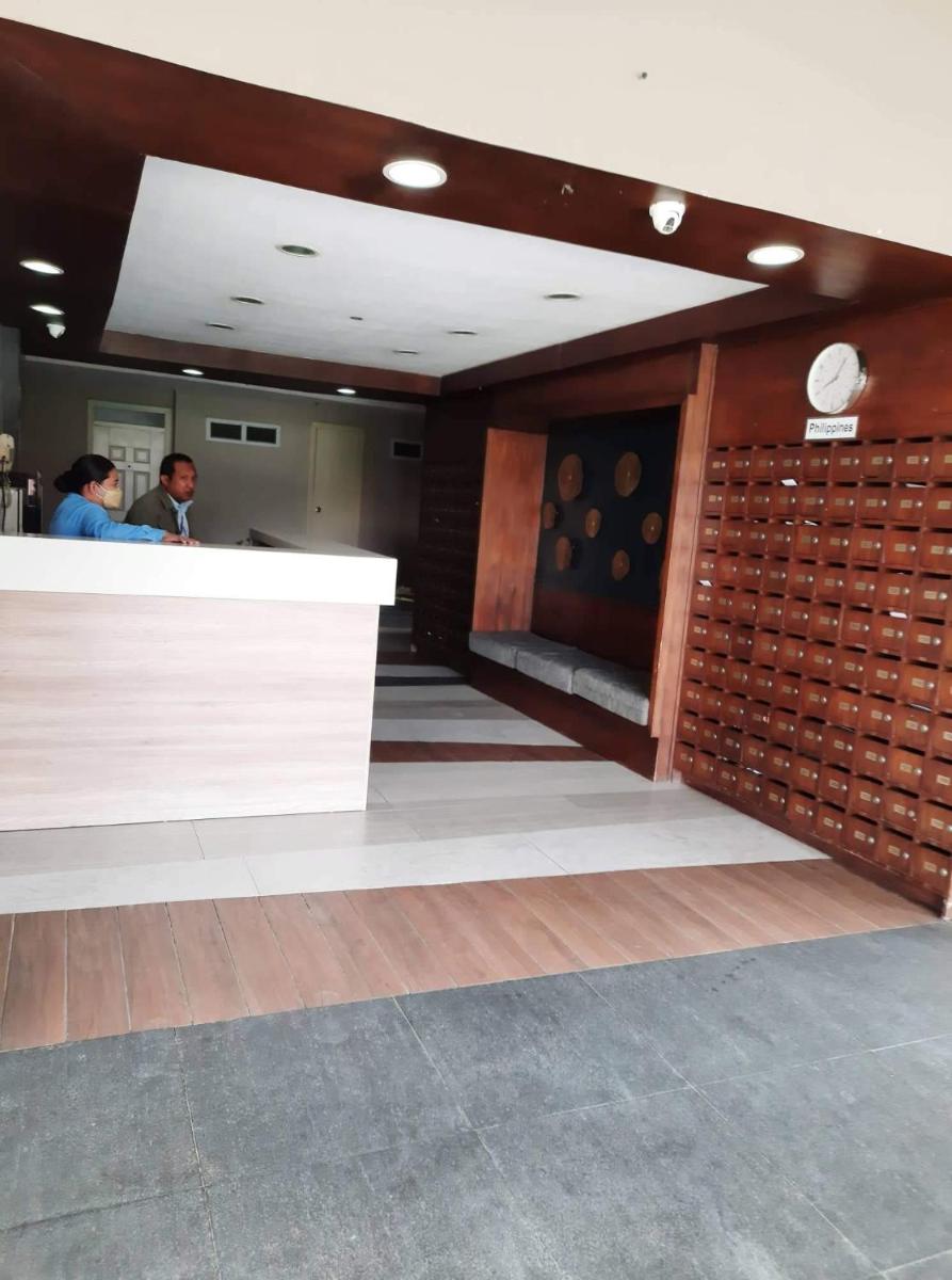 Charina relaxing condo with wifi Lapu Lapu City - Housity