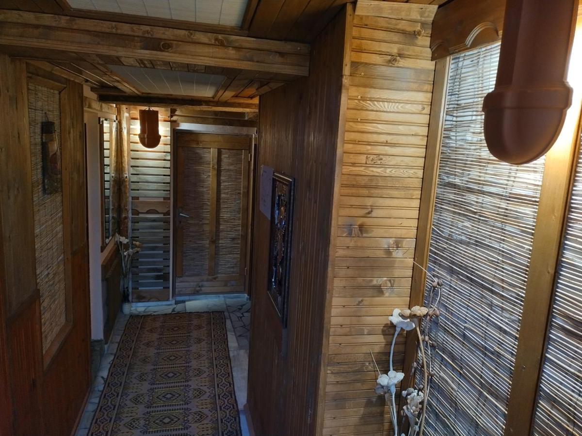 Къща за гости Вишнева градина - Housity