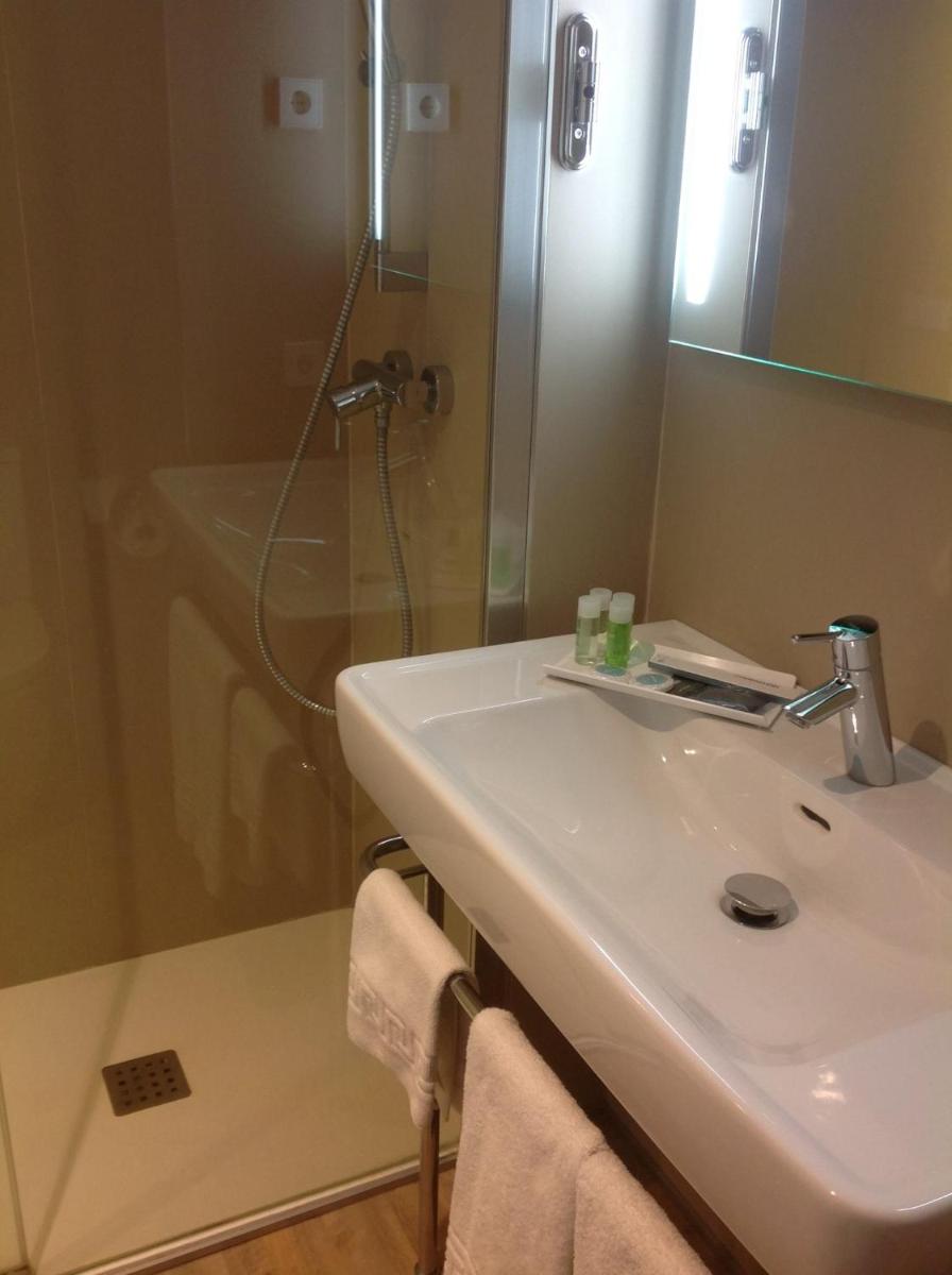 Un baño de Diamant Hotel & Aparthotel