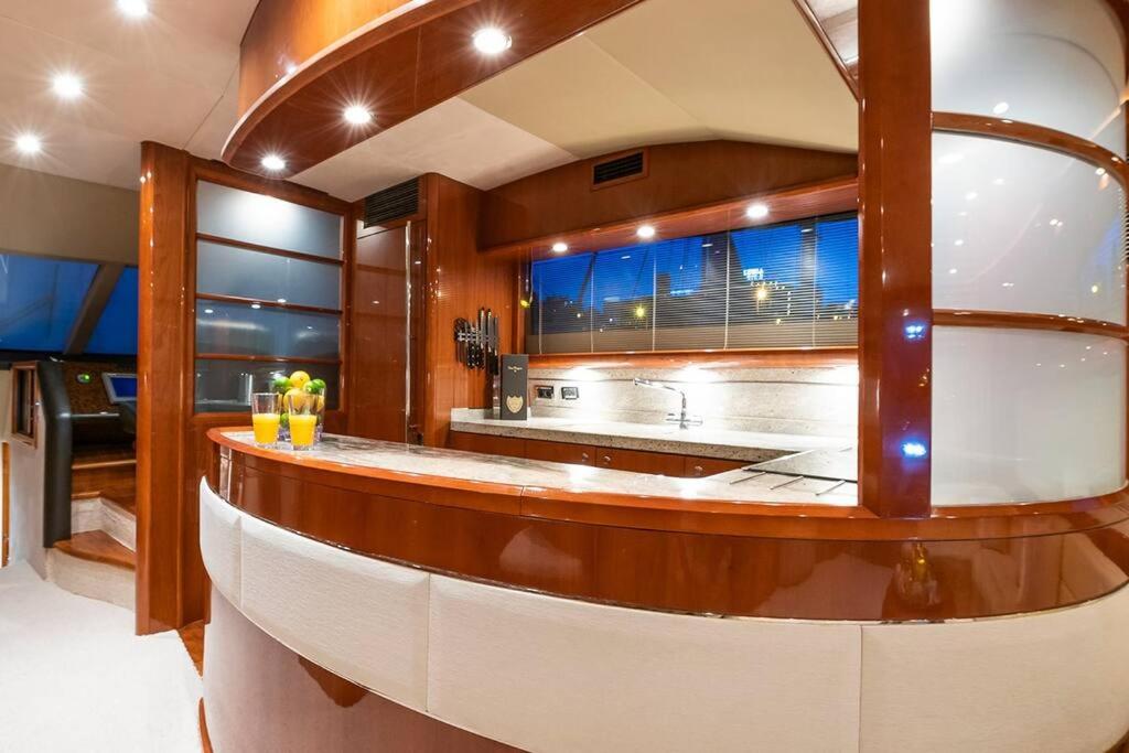 Euphoria Luxury Yacht including Full Day Charter for up to12 guests - Housity