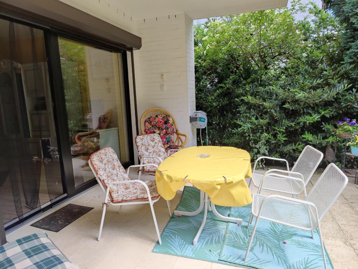 FW Neandertal - Housity