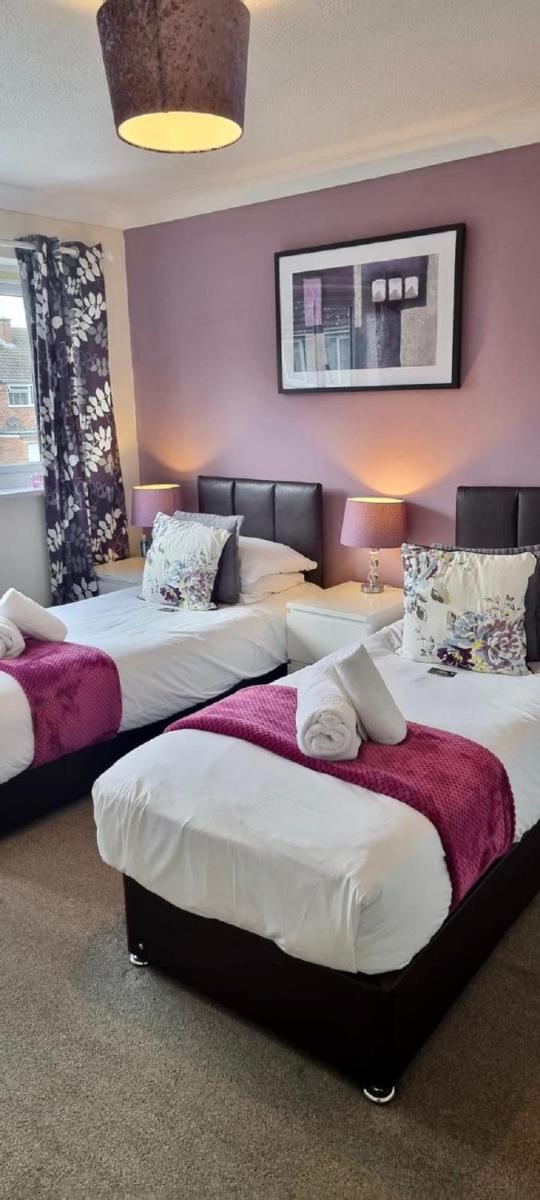 St Anne's Serviced Accommodation - Bicester Oxfordshire - Housity